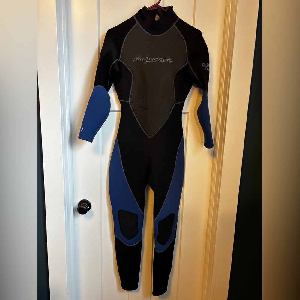 Body Glove Blue and Black Neoprene Wetsuit